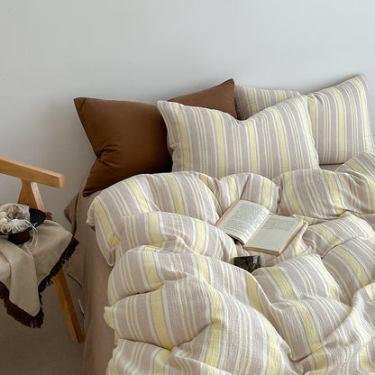 Decorative Striped Comfort Quilt Homeandso
