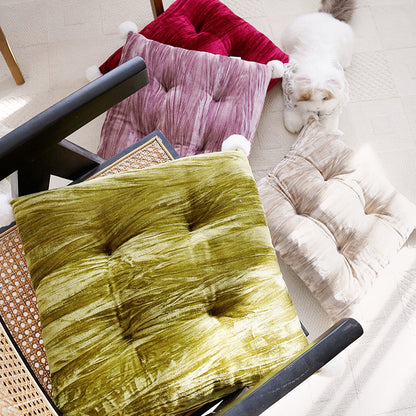 Decorative Cushion with Soft Texture for Home Comfort