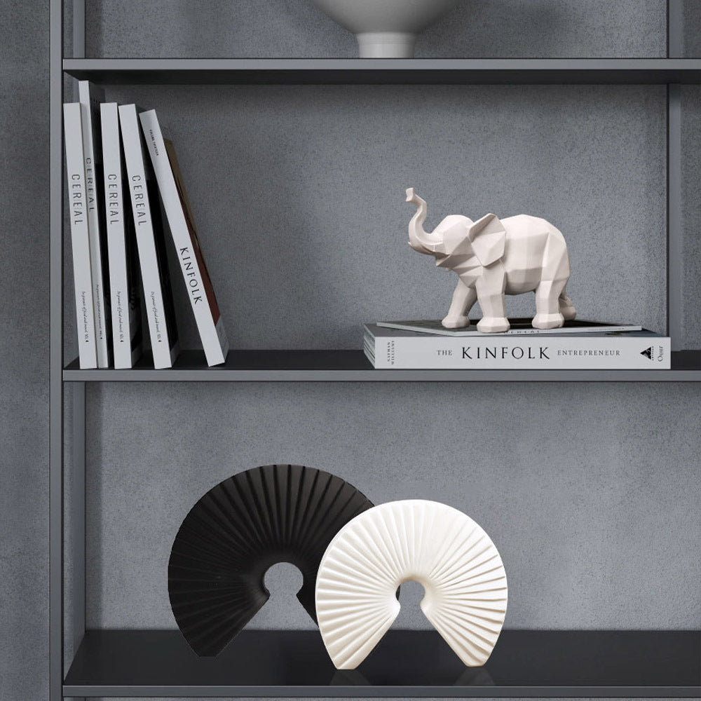 Decorative Fan-Shaped Sculpture Homeandso