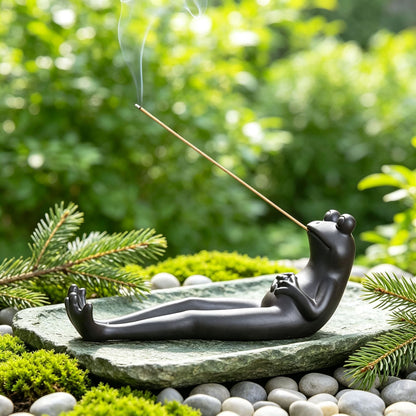 Playful Frog Figurine Homeandso