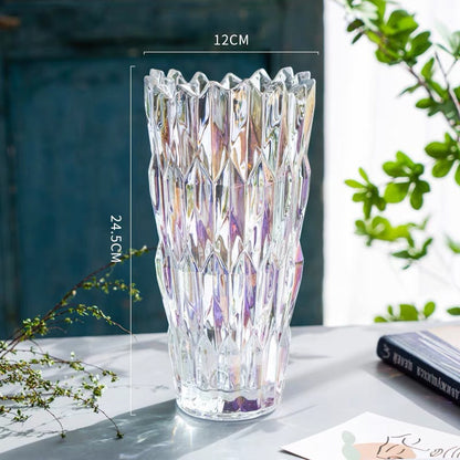 Geometrischer Schnitt Kristallvase