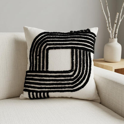 Geometrisch gemustertes Textil-Wurfkissen