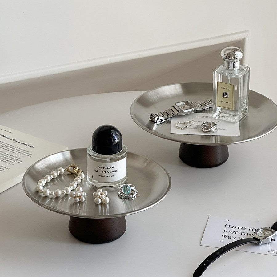 Elegant Decorative Jewelry Display Stand