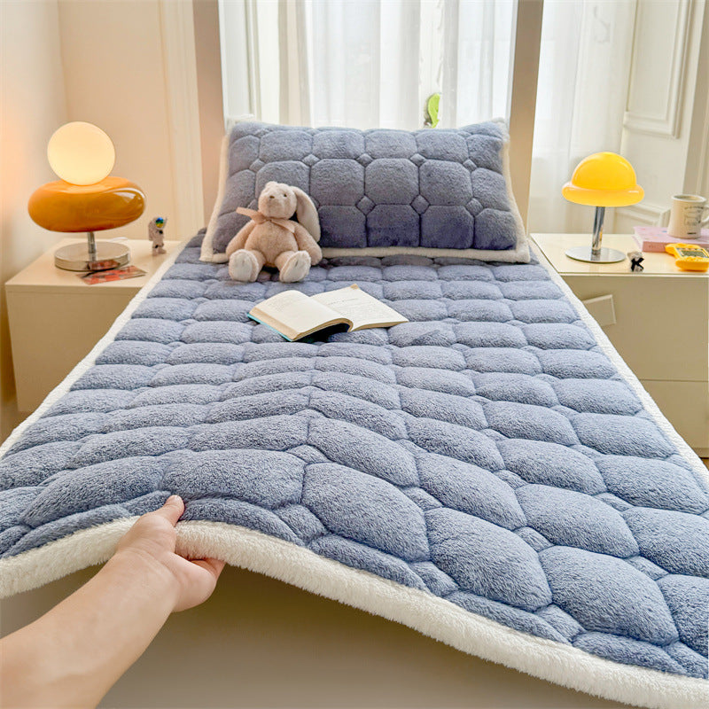 Soft Plush Quilted Mattress Overlay