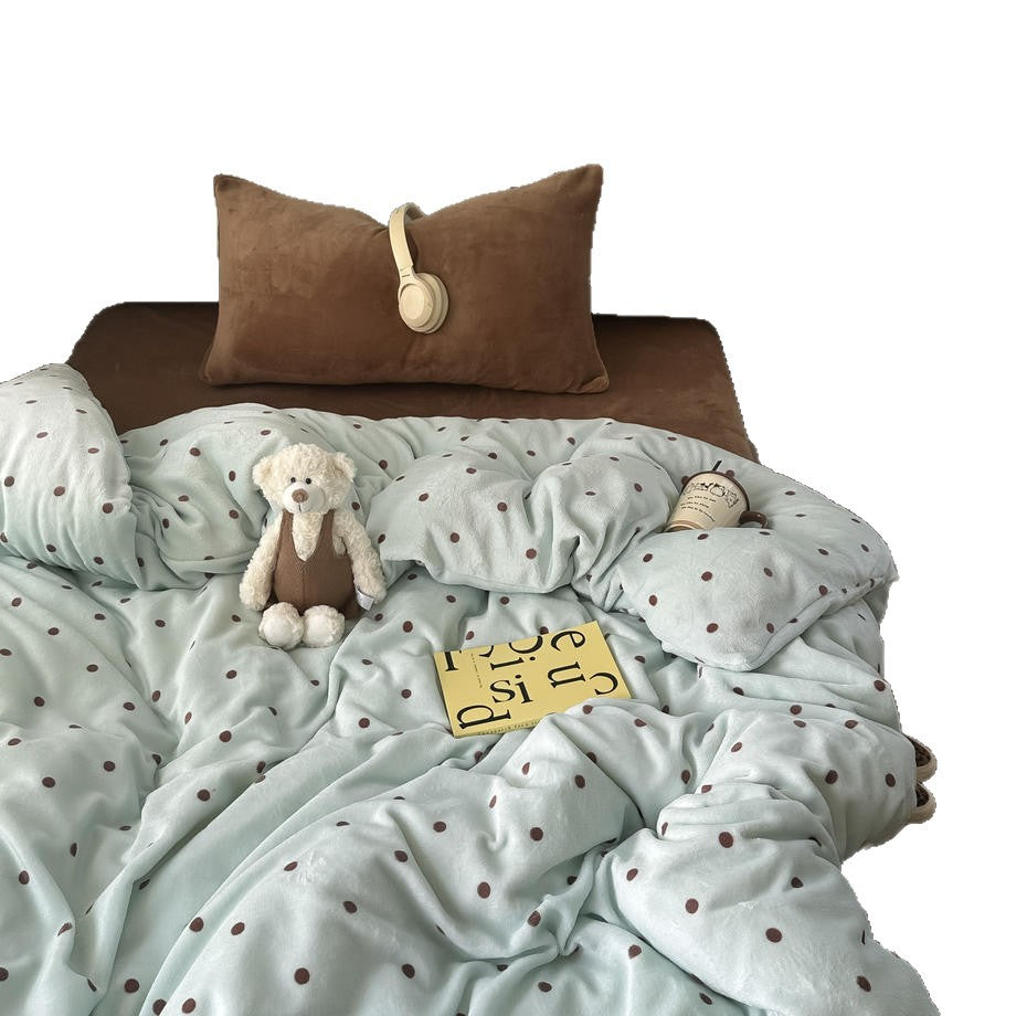 Plush Dot Patterned Blanket Set Homeandso