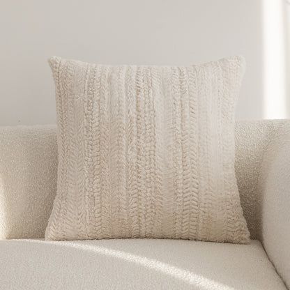 Geometric Patterned Throw Cushion