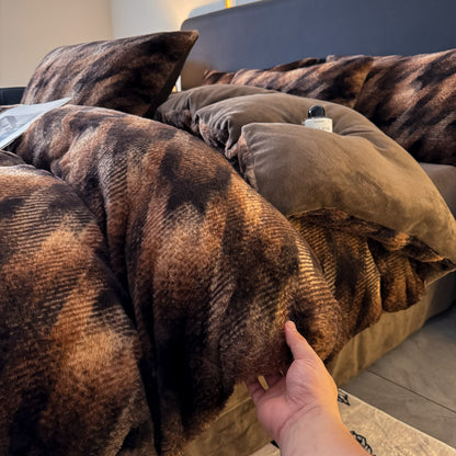 Luxurious Faux Fur Duvet Cover Set