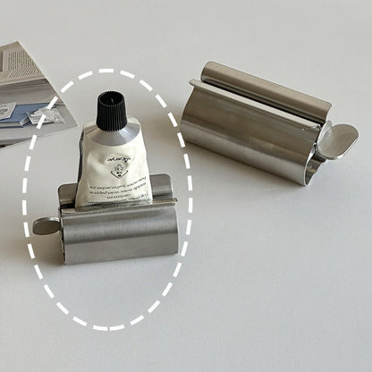 Minimalist Bathroom Accessories