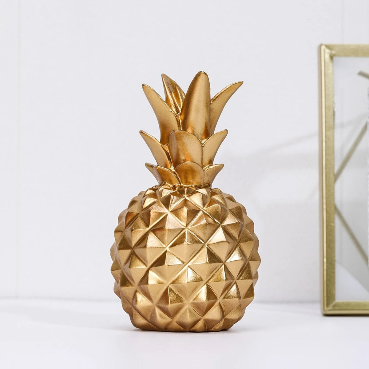 Artistic Pineapple Shaped Phone Holder Homeandso