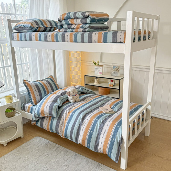 Lightweight Comforter Set