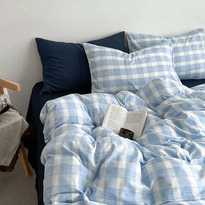 Decorative Striped Comfort Quilt Homeandso