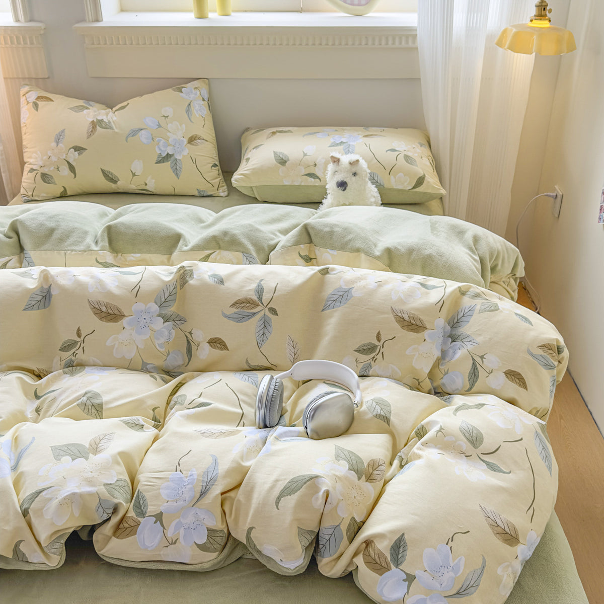 Fun Cartoon-Themed Quilt Set Homeandso