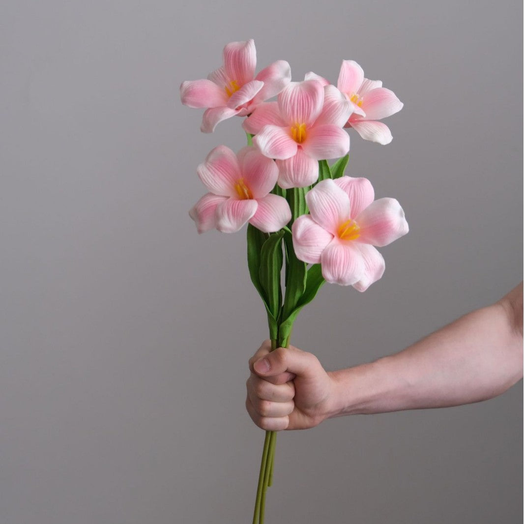 Lifelike Floral Bouquet