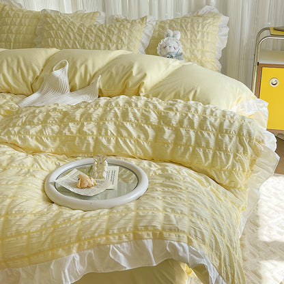 Textured Ruffle Bedding Set
