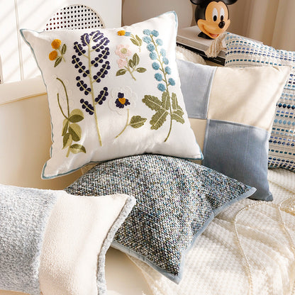 Geometric Pattern Decorative Throw Pillow