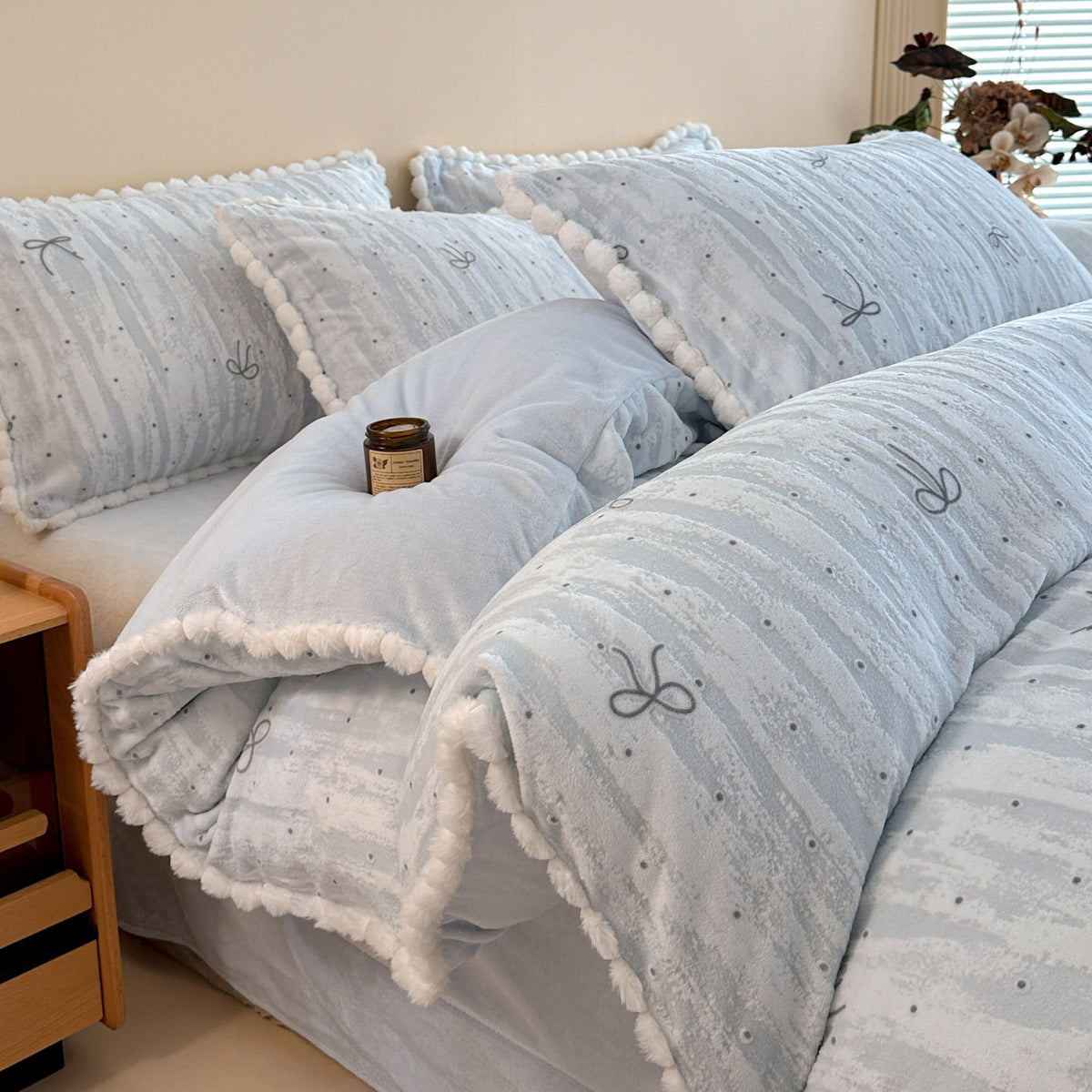 Plush Fleece Bedding Set Homeandso