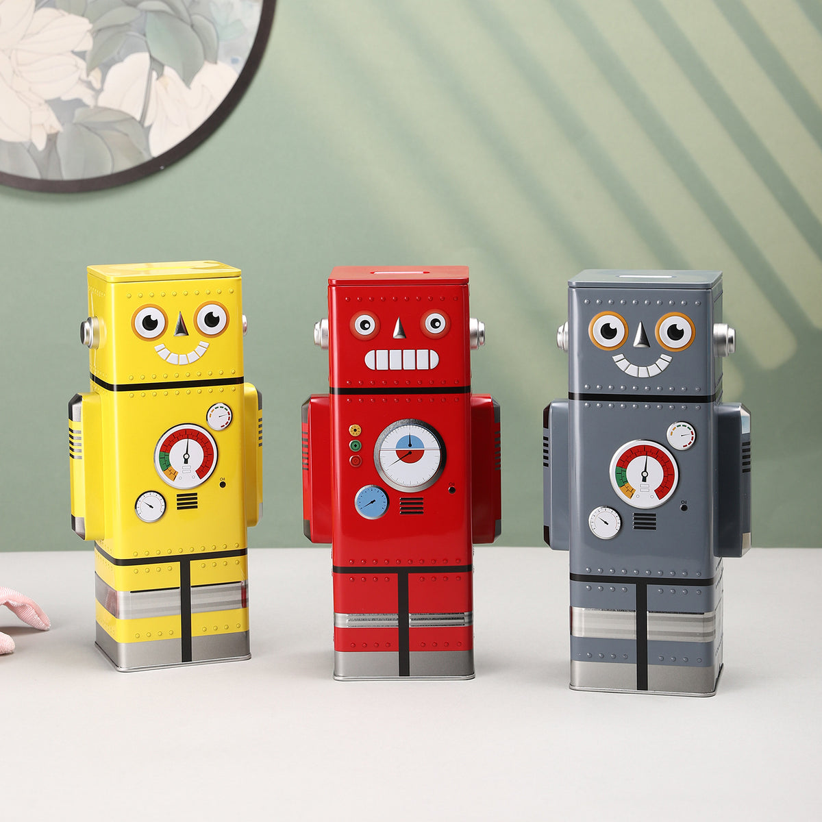 Retro Robot Coin Bank Homeandso