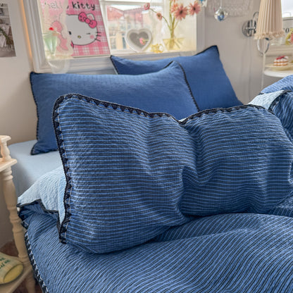 Striped Patchwork Quilt Set