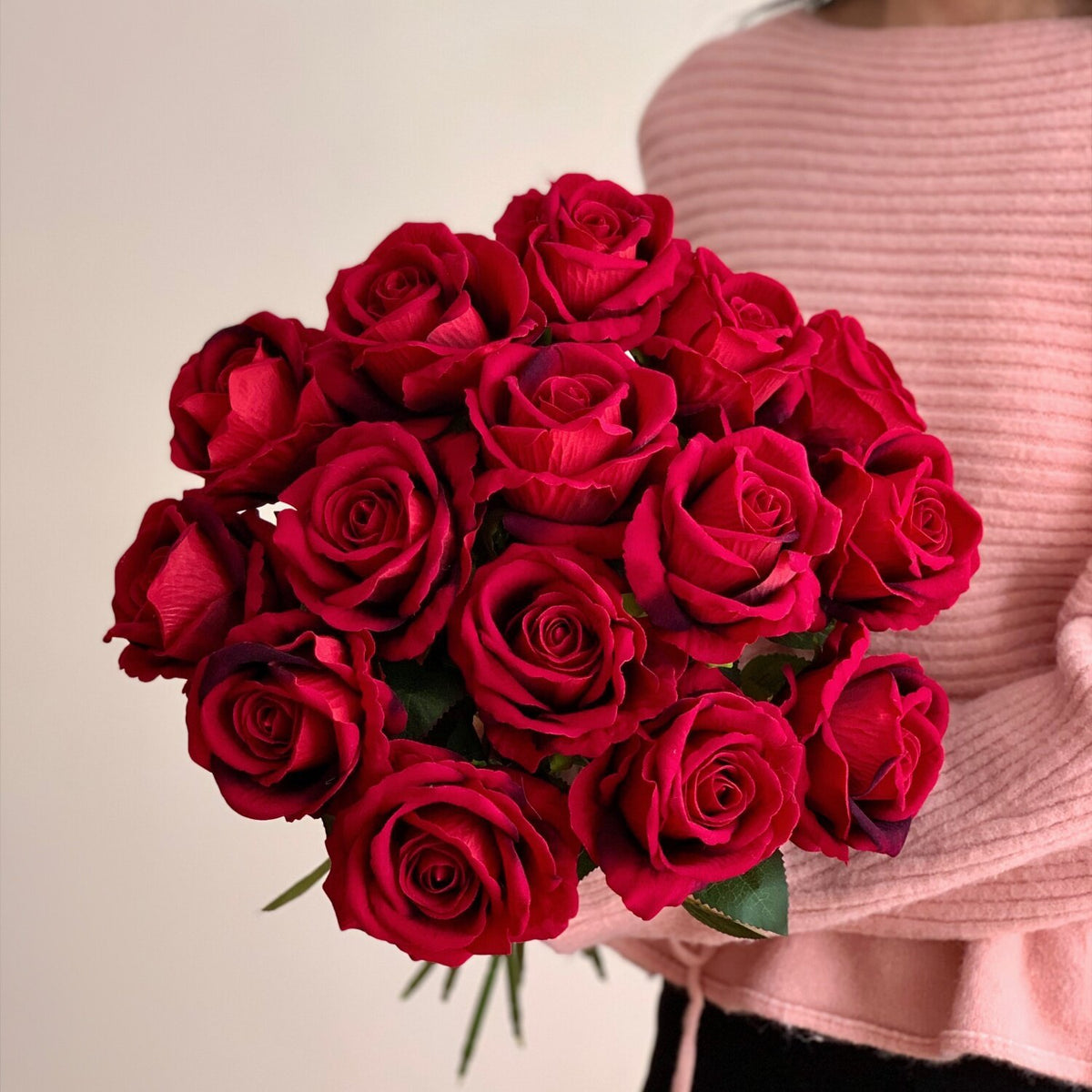 Luxurious Artificial Rose Bouquet