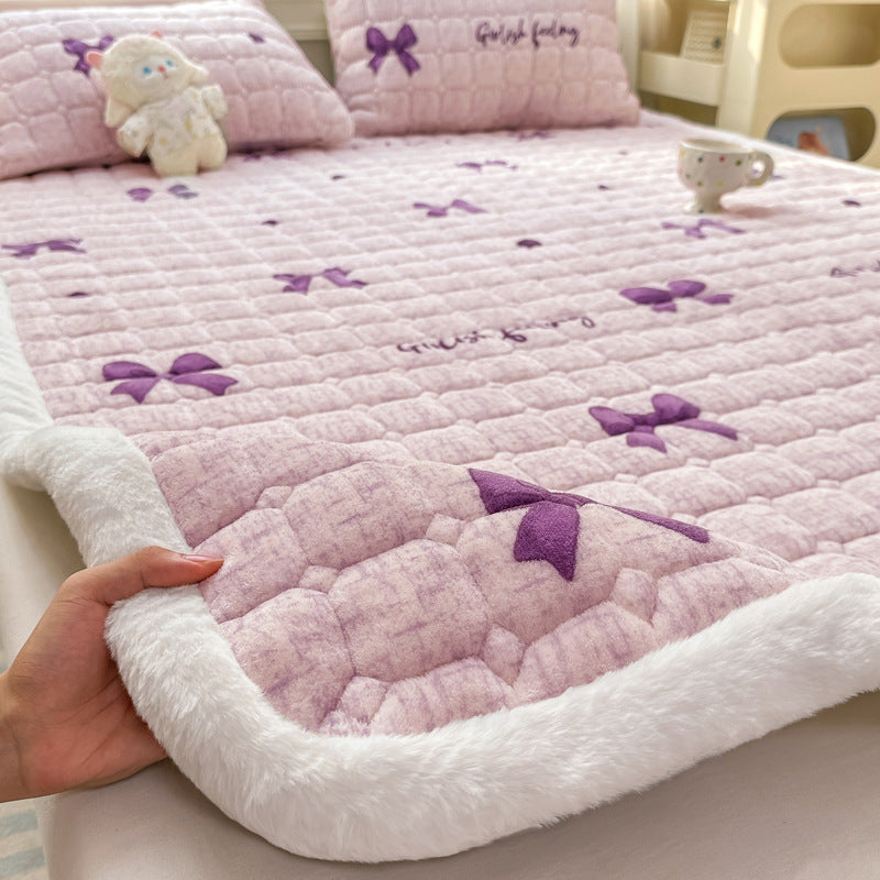 Plush Cartoon-Themed Blanket Homeandso