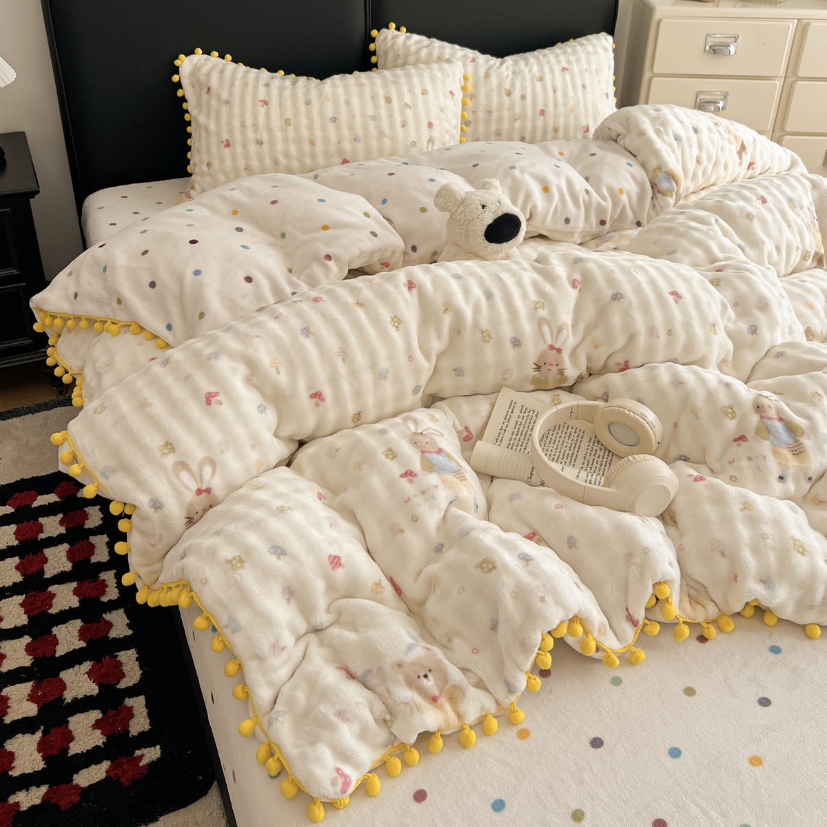 Soft Textured Bedspread Set