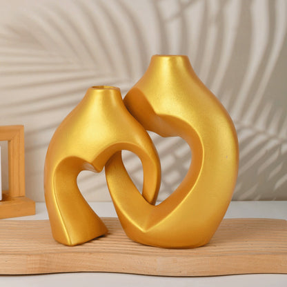 Heart-Shaped Decorative Ceramic Vases Homeandso