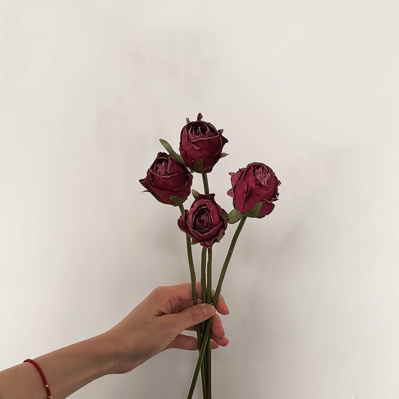 Lifelike Artificial Rose Stem Bouquet