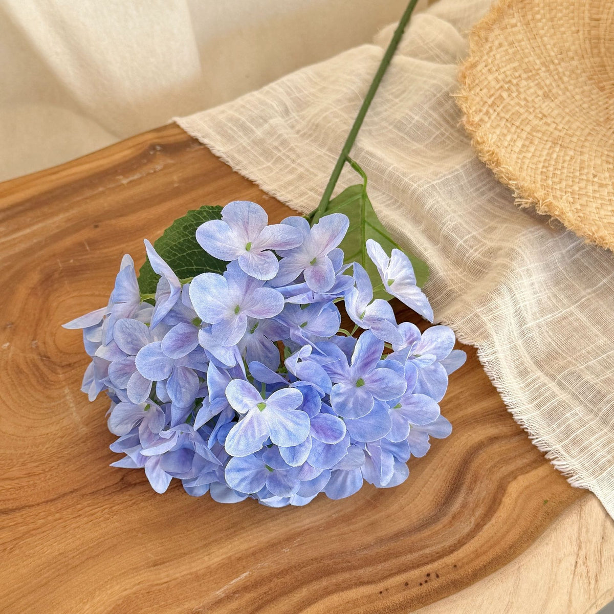 Elegant Hydrangea Floral Accent