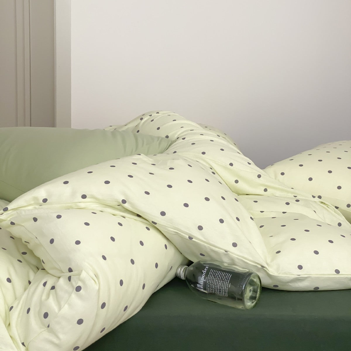 Decorative Polka Dot Comforter Set Homeandso