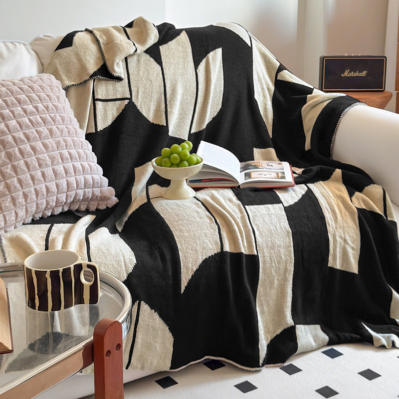 Contemporary Abstract Pattern Throw Blanket