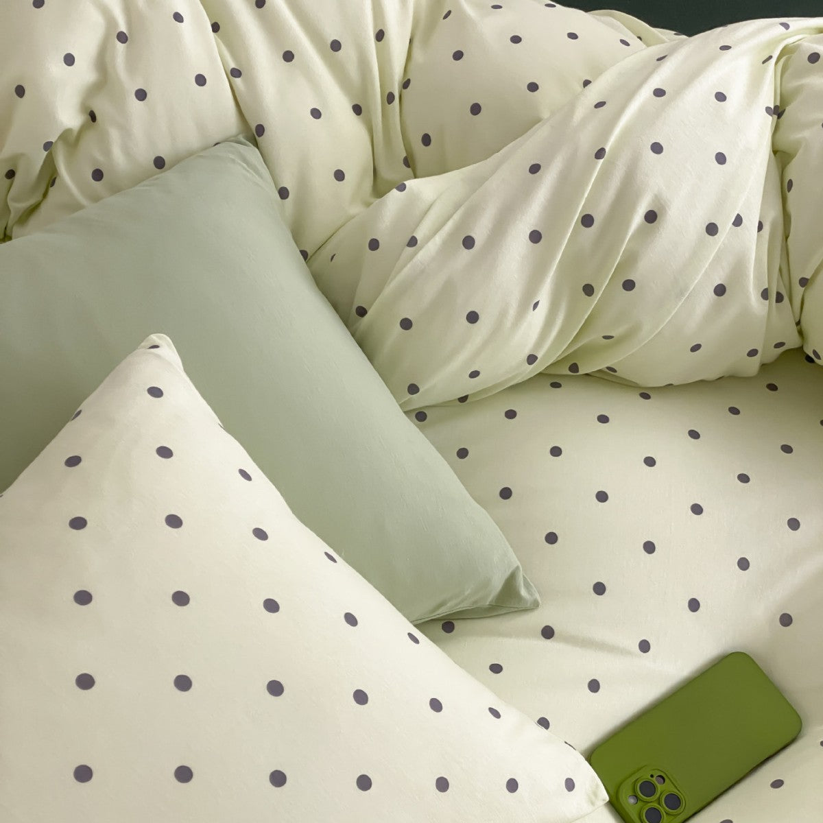 Decorative Polka Dot Comforter Set Homeandso