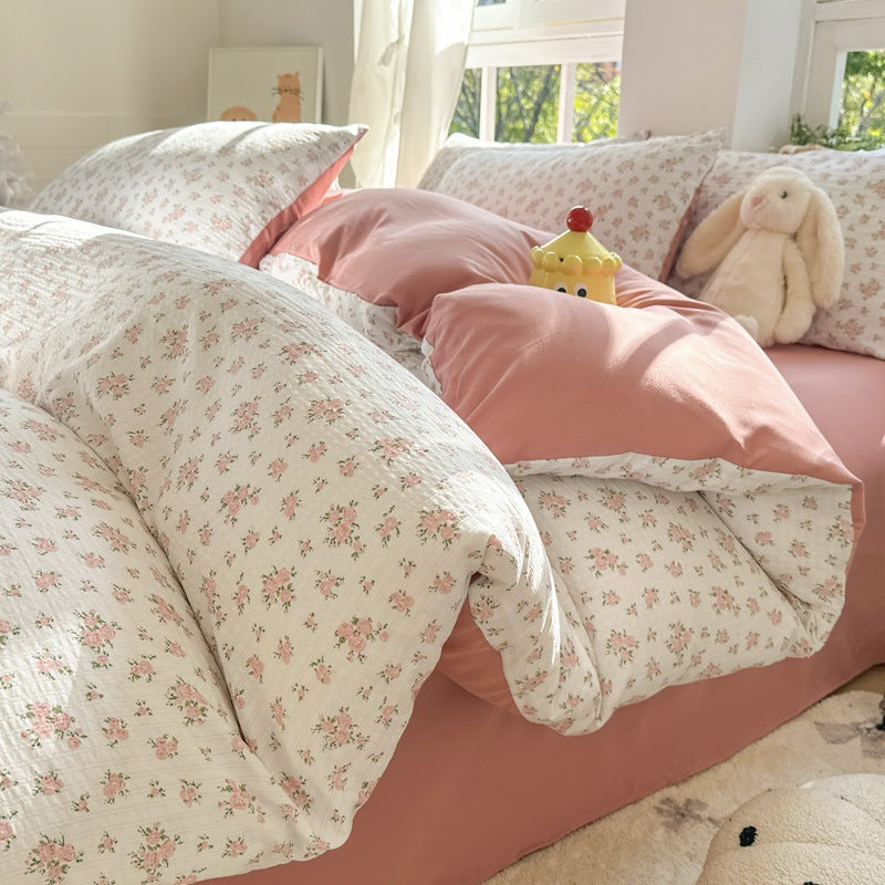 Playful Bear-Themed Bedding Set Homeandso