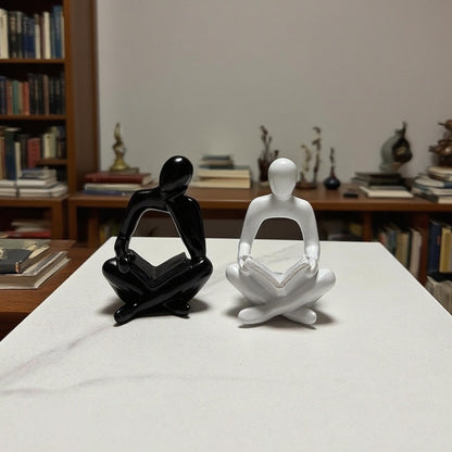 Readying Pose Decorative Figurine Homeandso