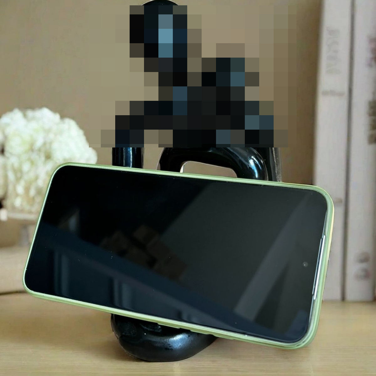 Artistic Abstract Phone Holder Homeandso