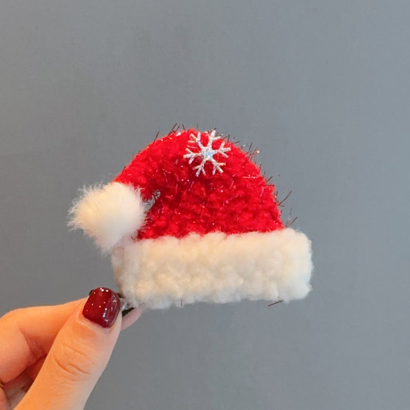 Festive Holiday-Themed Hair Accessory
