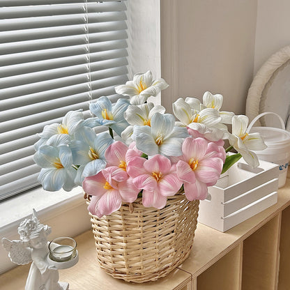 Lifelike Floral Bouquet