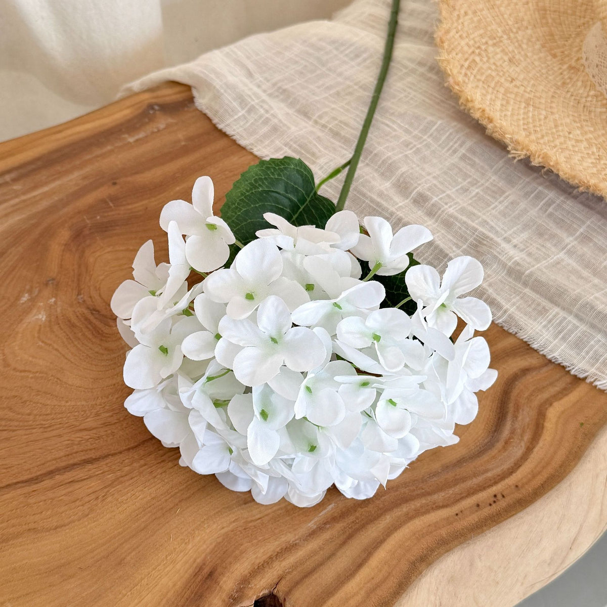 Elegant Hydrangea Floral Accent