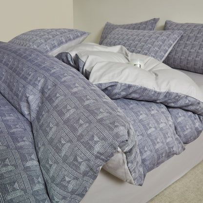 Embroidered Leaf Print Duvet Cover Set