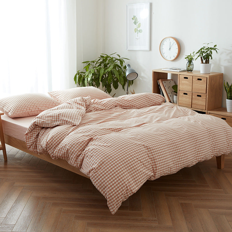 Decorative Modern Grid Pattern Bedding Set Homeandso