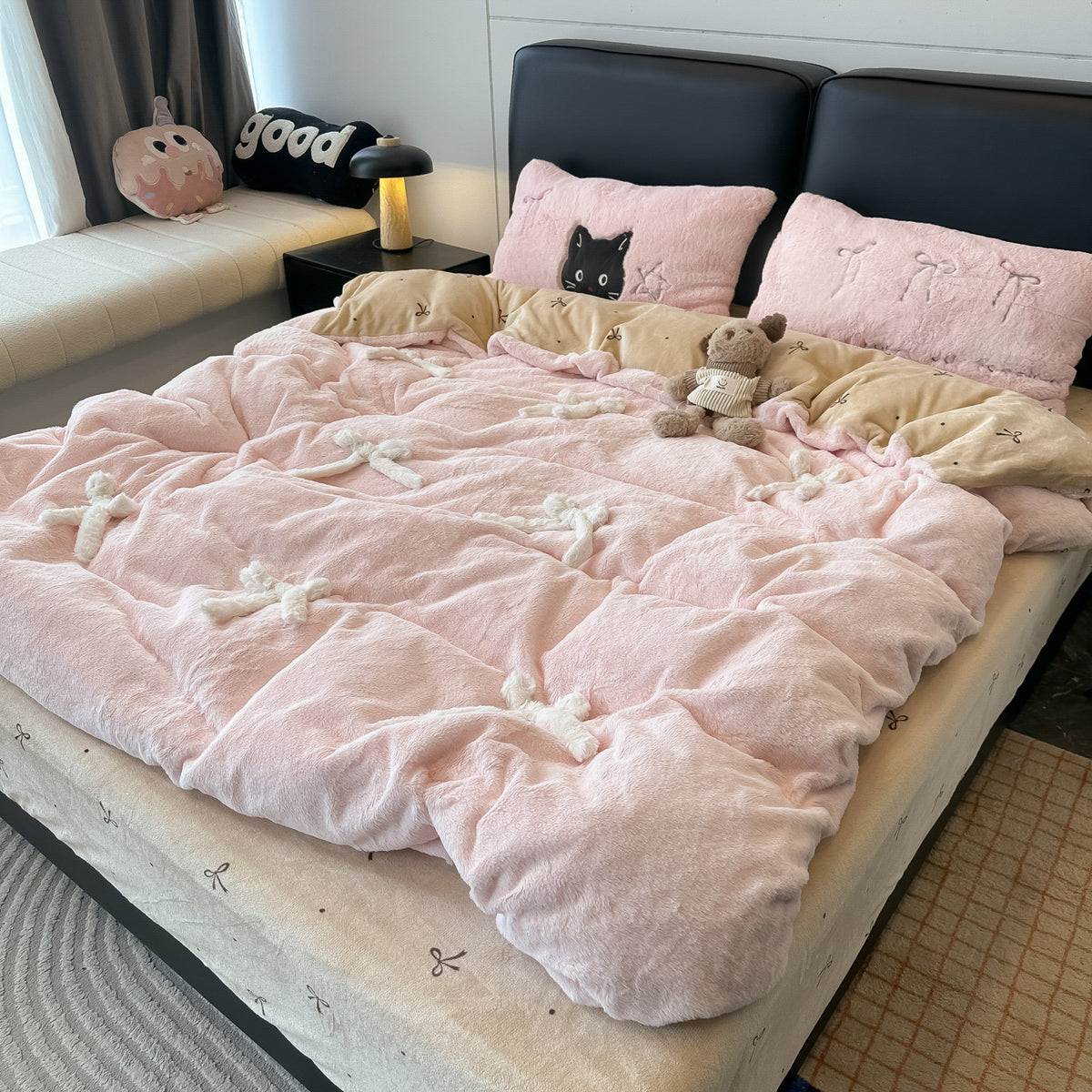 Plush Fleece Comforter Set