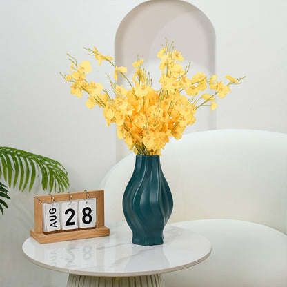 Elegant Curved Decorative Flower Vase