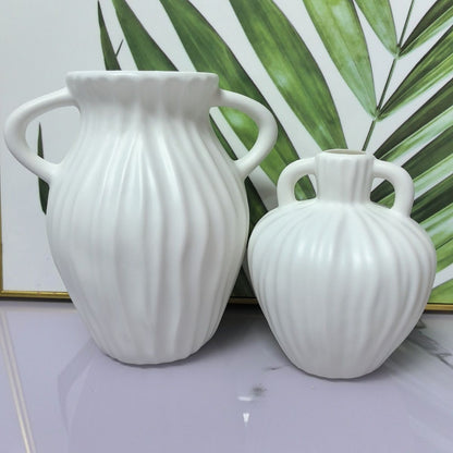 Elegant Ribbed Decorative Vase