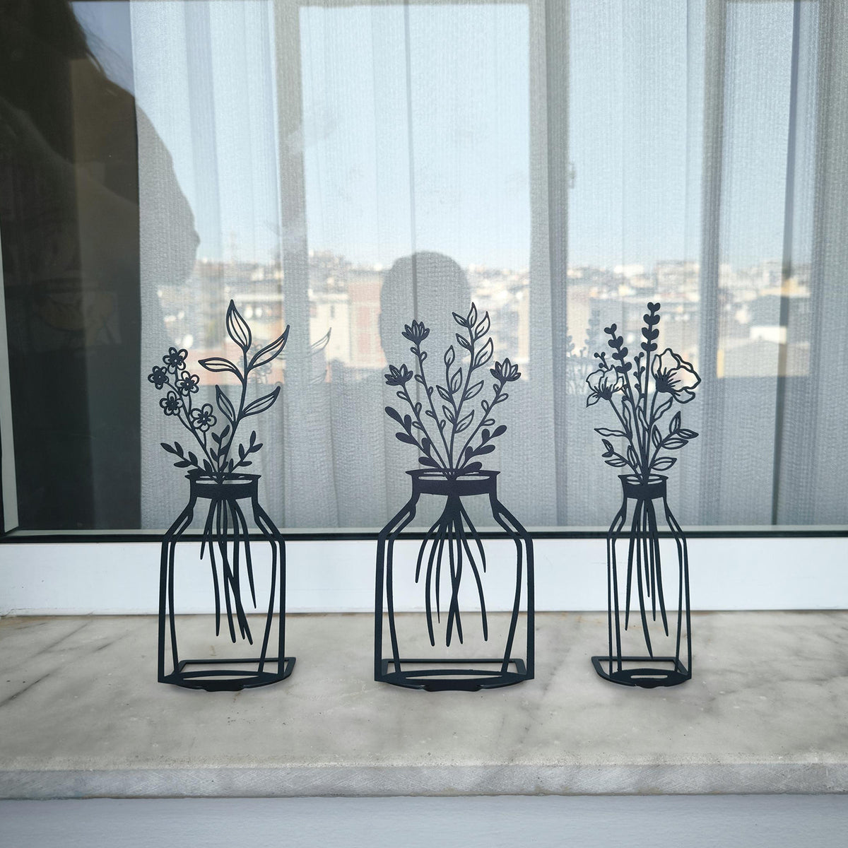 Home Décor Metal Floral Vase Holder Homeandso