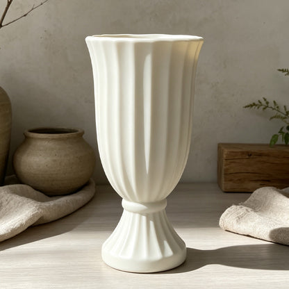 Majestic Ribbed Decorative Vase