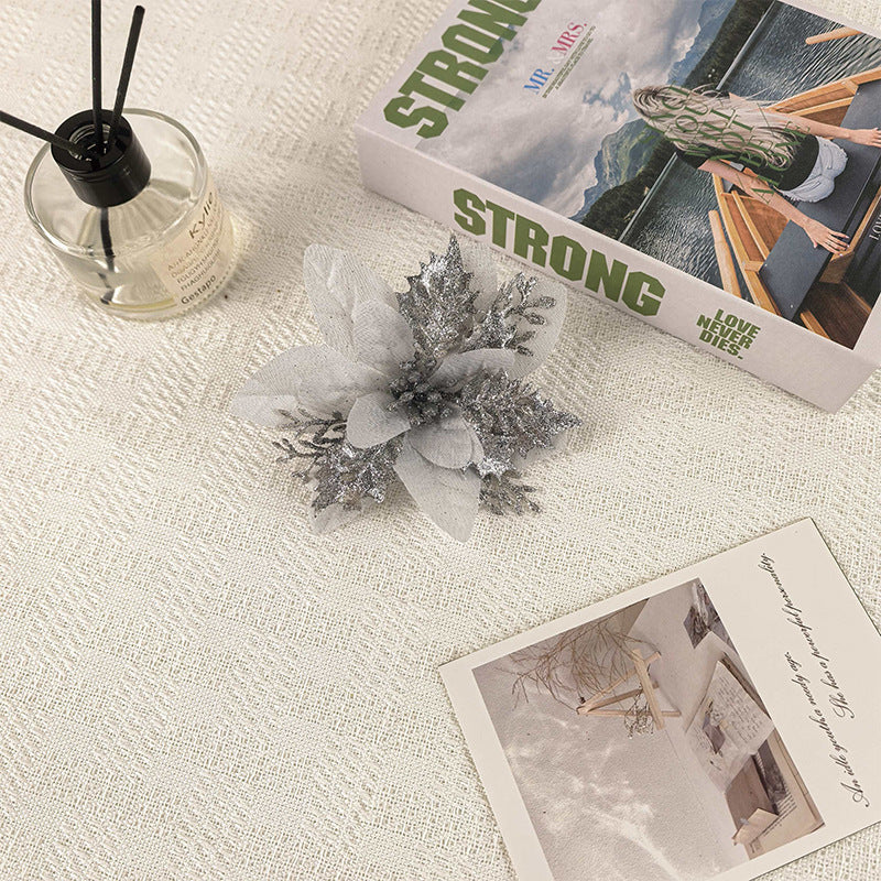 Elegant Decorative Floral Brooch