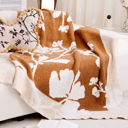 Cozy Floral Pattern Decorative Blanket