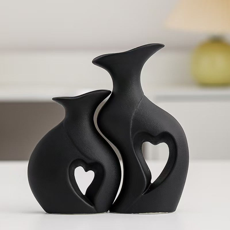 Elegant Heart-Shaped Ceramic Flower Vase Homeandso