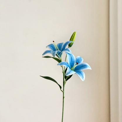 Elegant Artificial Lily Stem