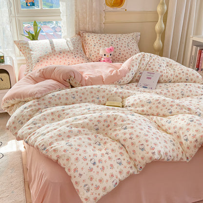 Heart Patterned Quilt Set Homeandso
