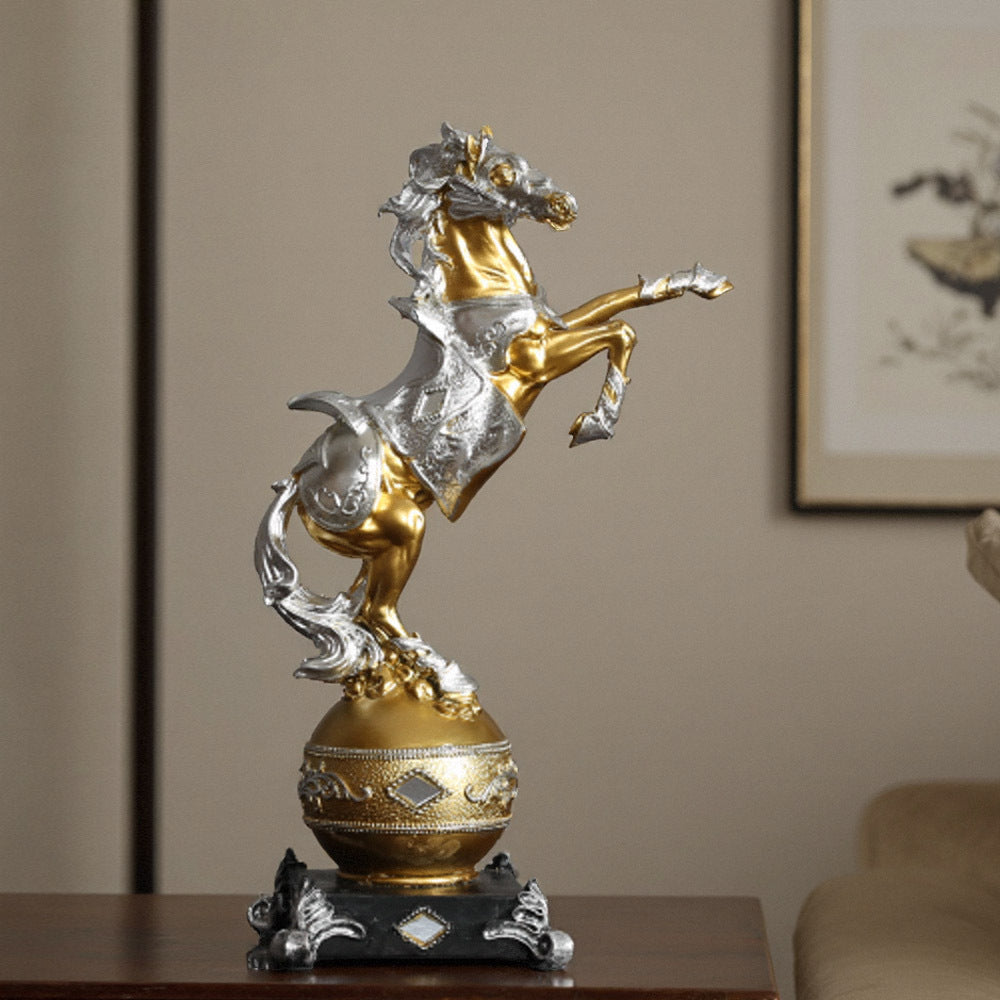 Majestic Horse Figurine Homeandso